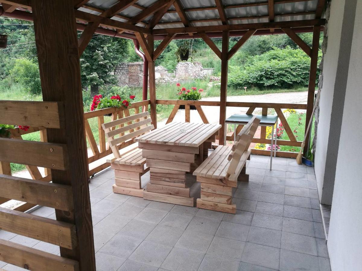 Apartmani Gmitrovic Rtanj Exterior photo
