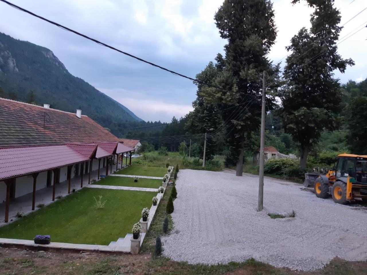 Apartmani Gmitrovic Rtanj Exterior photo