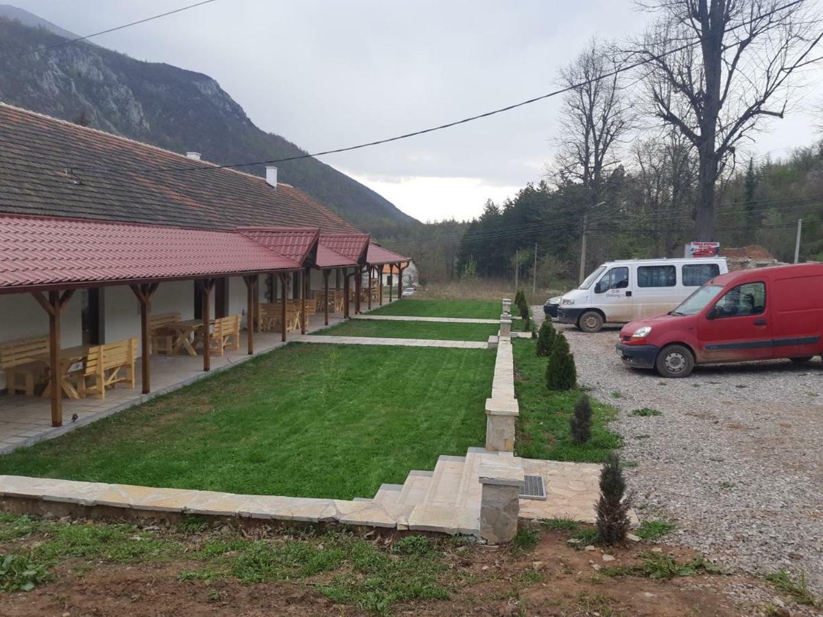 Apartmani Gmitrovic Rtanj Exterior photo
